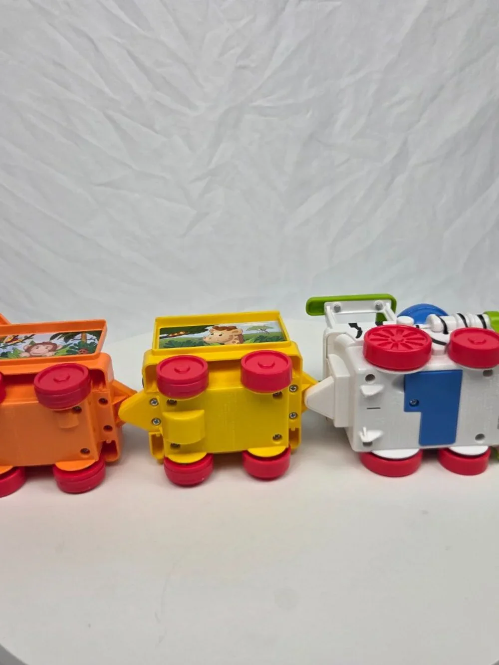 Vintage Fisher Price Little People Musical Animal Safari Zoo Train Only Works!